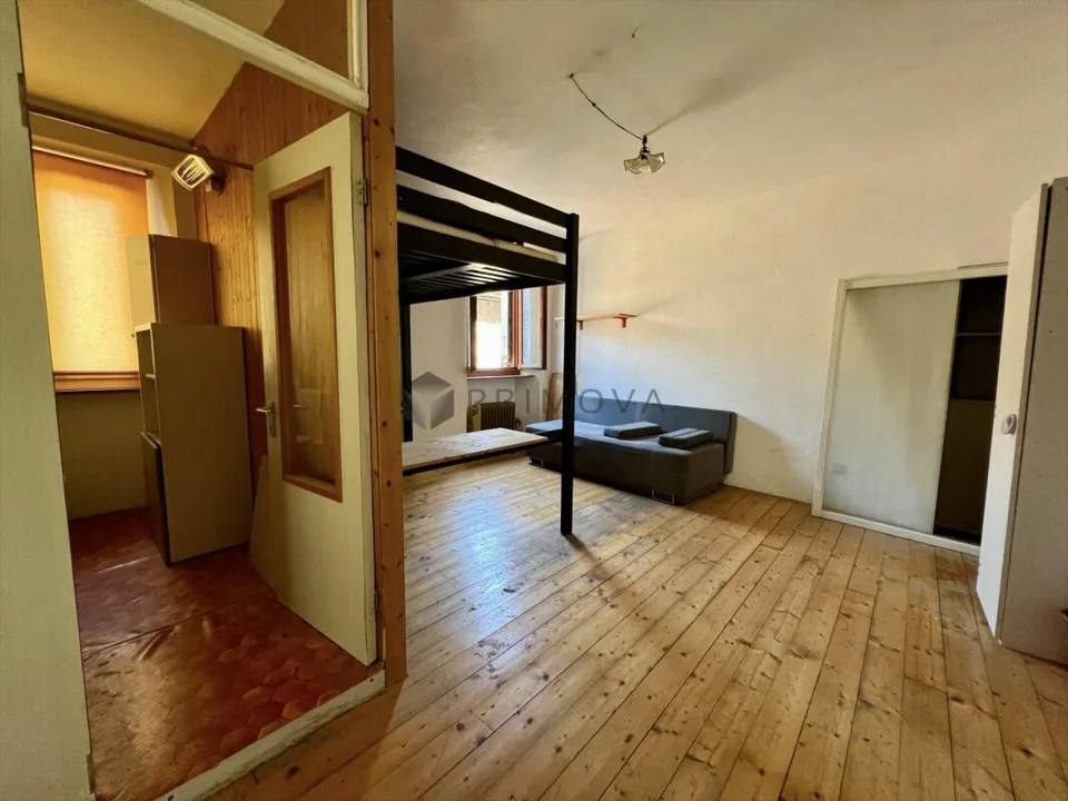 Charme storico cerca visionari creativi - Casa unifamiliare con cortile interno idilliaco a Ligornetto