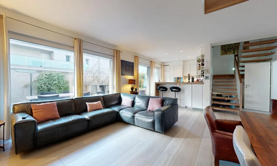 Villa triplex lumineuse aux finitions haut de gamme
