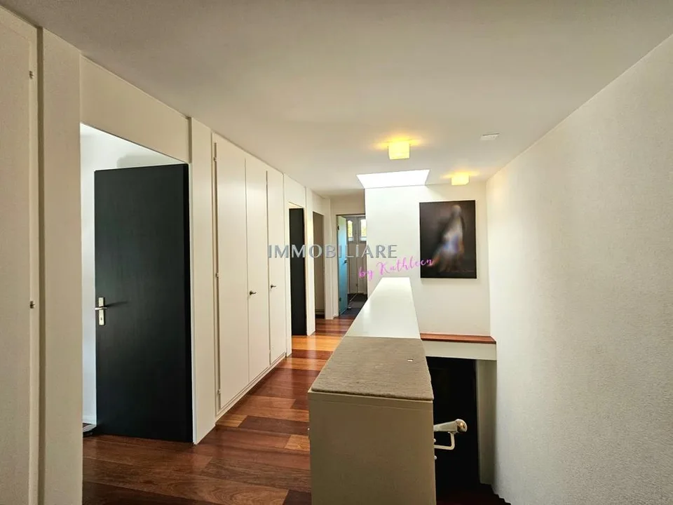 Mid century villa nahe Zürich, in nur 32 Minuten staufrei am Flughafen – Foto 15 von 26