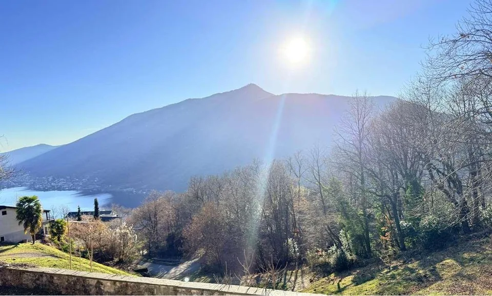 Belle maison avec vue sur le lac et grand terrain