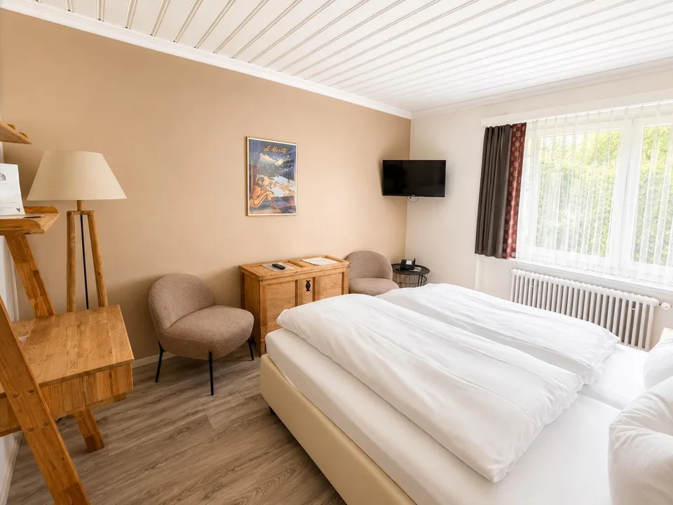 1-ZW Hotel Europa Nr. 242