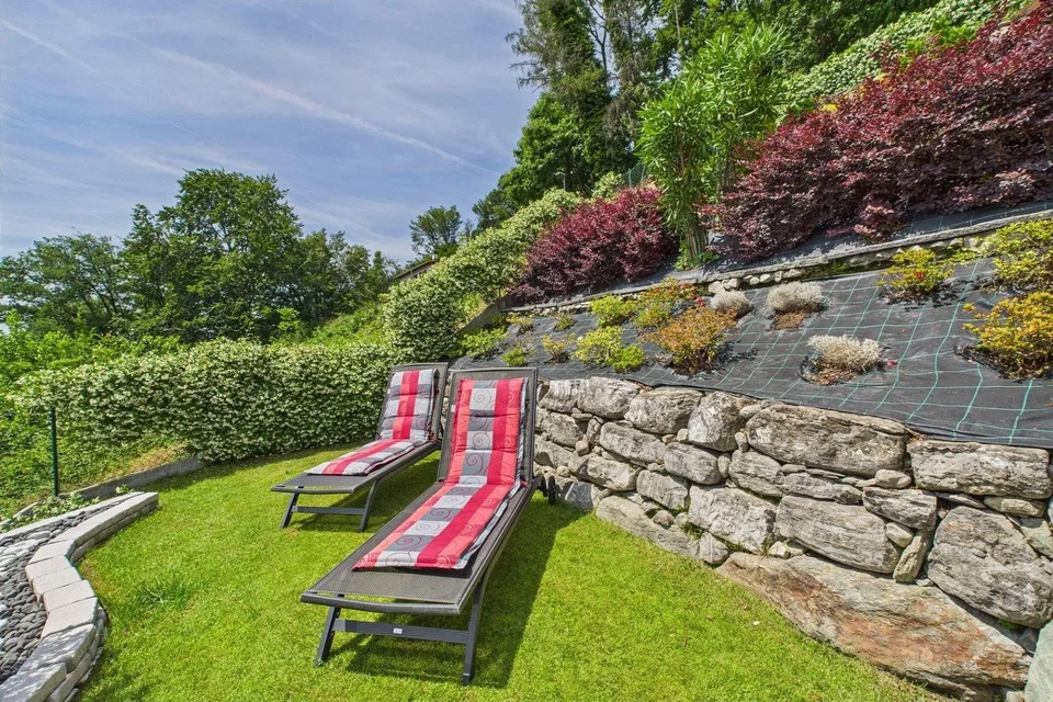 Exklusive Traumvilla! Wo Panorama, moderne Eleganz und Design perfekt miteinander harmonieren – Foto 24 von 30