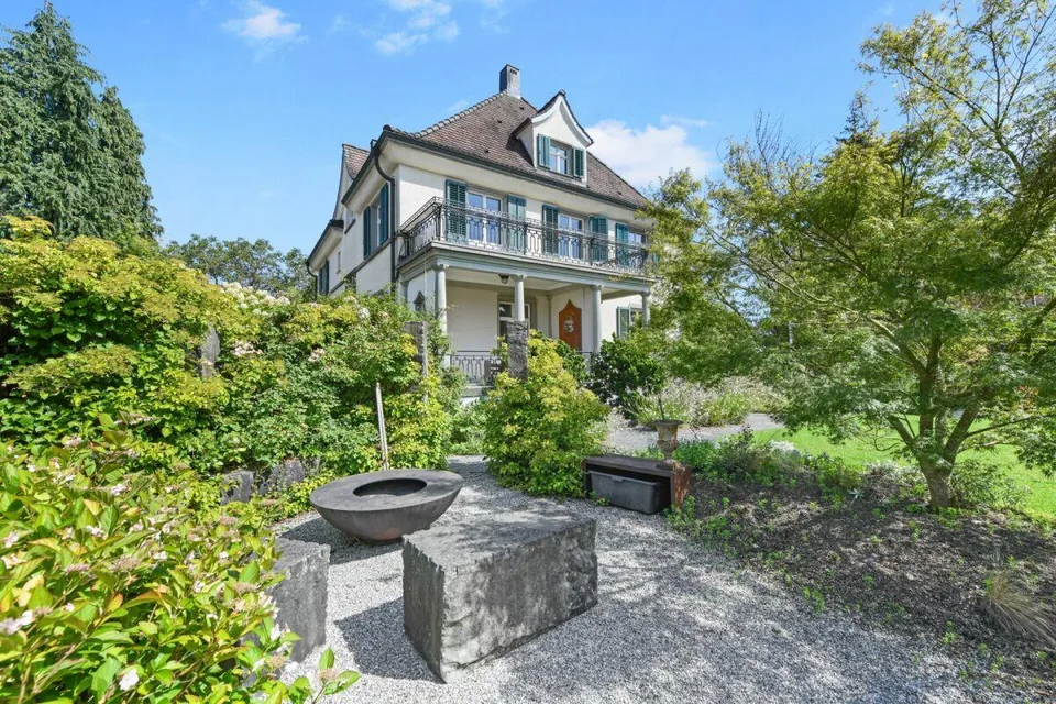 Villa Art Nouveau storica con charme, grande giardino e molto spazio per i vostri sogni di vita