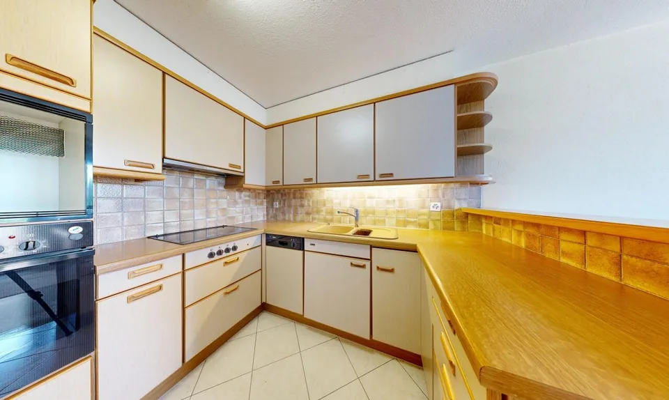 3.5-Zimmer-Wohnung in Dietikon mit Fernsicht und Potenzial