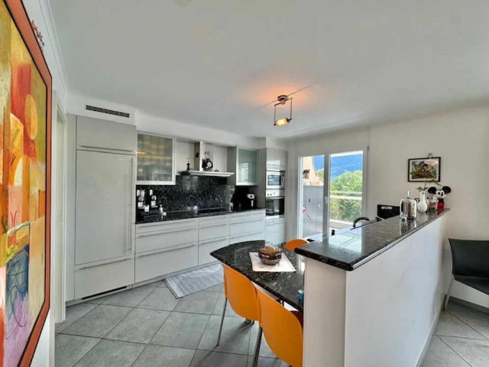 Vente au centre de Locarno - Vaste et lumineux appartement attique (également résidence secondaire) – photo 6 sur 29
