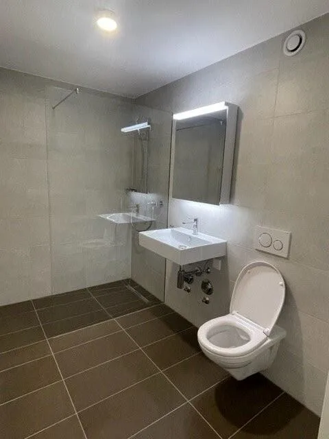 Moderne 2.5 Zimmerwohnung an Zentraler Lage