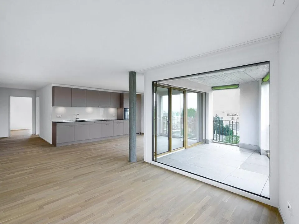 Moderne 2.5 Zimmerwohnung an Zentraler Lage