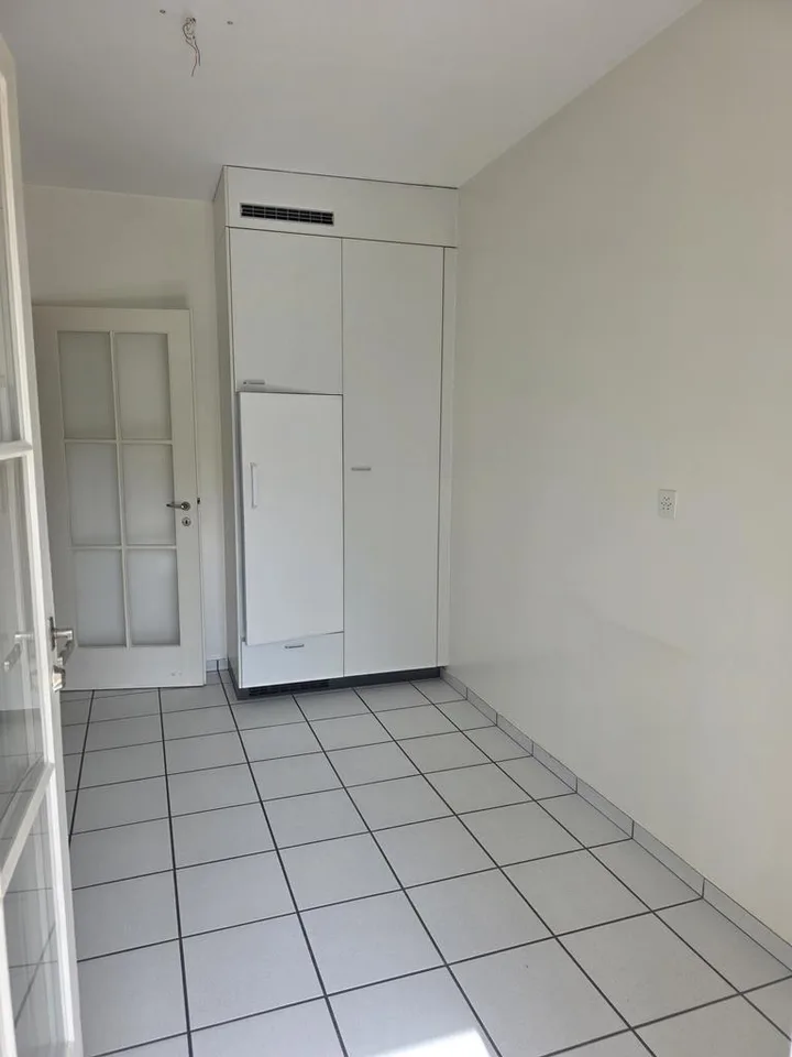 Appartement attrayant de 2,5 pièces avec jardin d'hiver – photo 6 sur 12