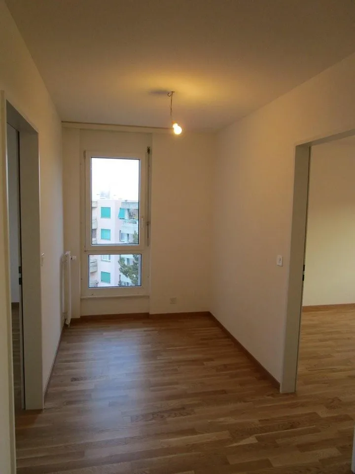 Moderne Wohnung in einem lebhaften Viertel – Foto 7 von 11