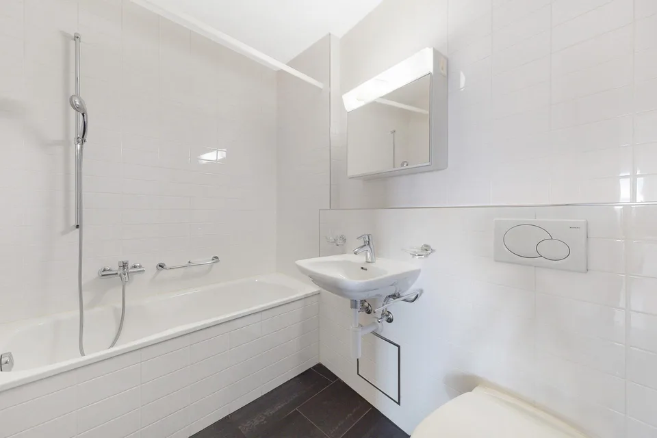 Ottima posizione residenziale – foto 8 di 8