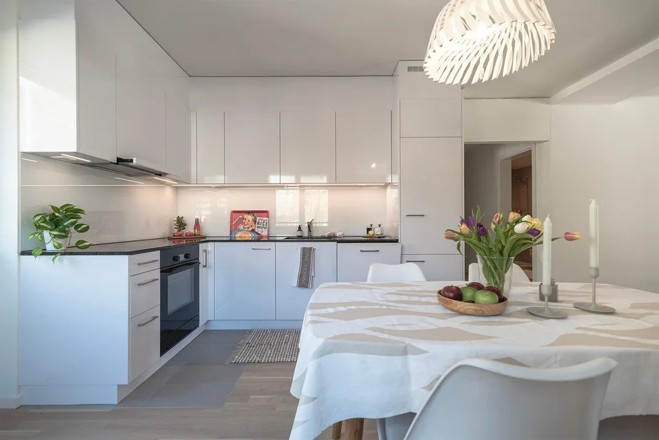 Entre lac et colline: votre appartement 3,5 pièces à Cassarate