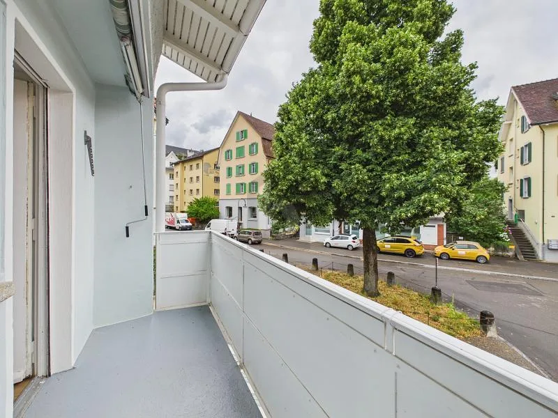 FRISCH RENOVIERT IM RUHIGEN WOHNQUARTIER