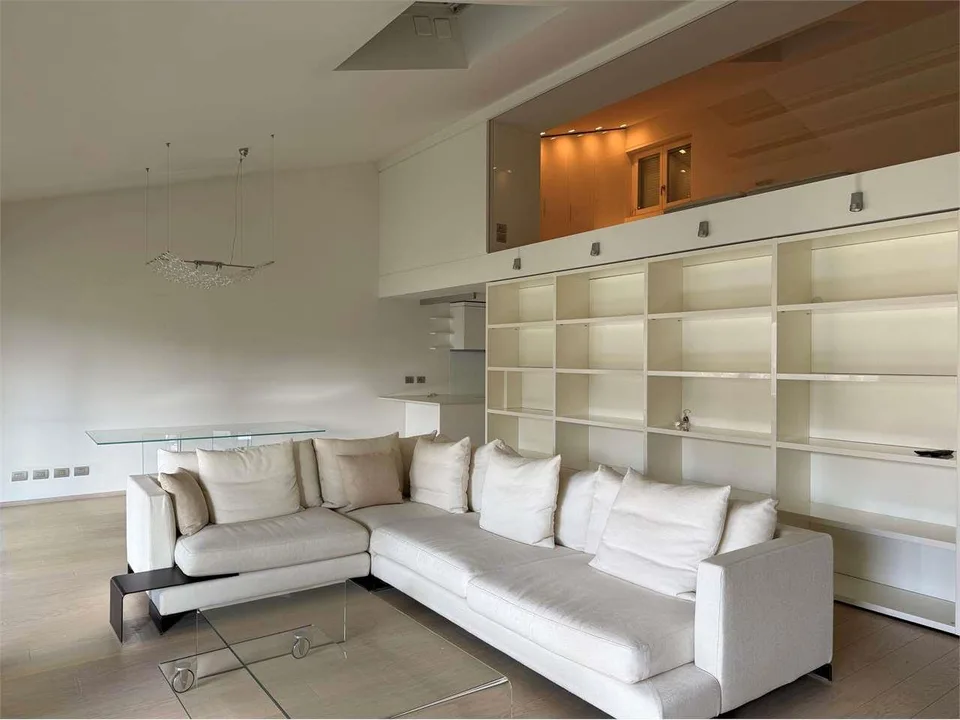 Morcote, Splendido appartamento di 2,5 locali con piscina e accesso al