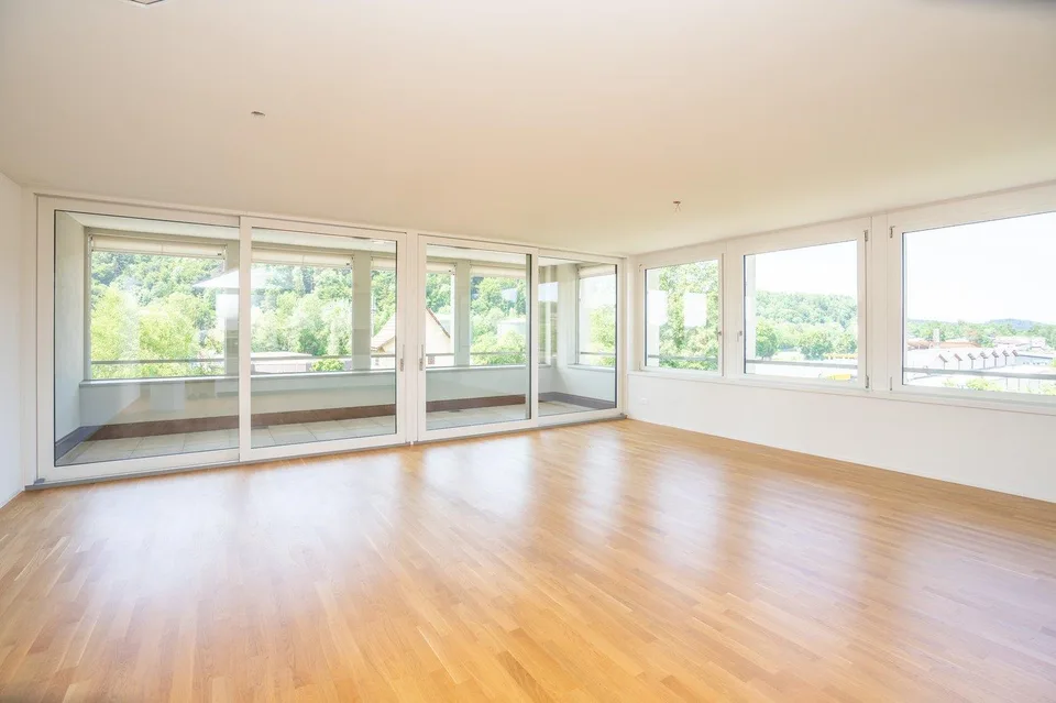 Wunderschöne und helle 3.5-Zimmer-Wohnung im Poly-Areal