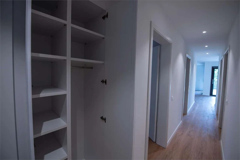Mendrisio, 4,5-Zimmer-Wohnung mit Garten zur Miete