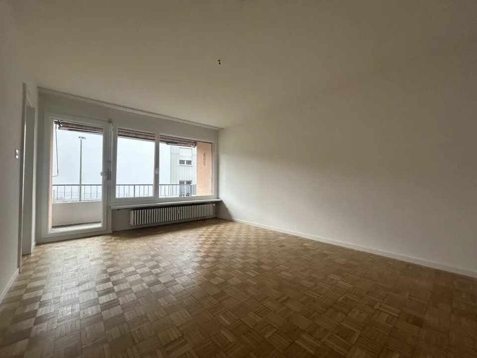 Frenkendorf / 3 pièces appartement au rez-de-chaussée