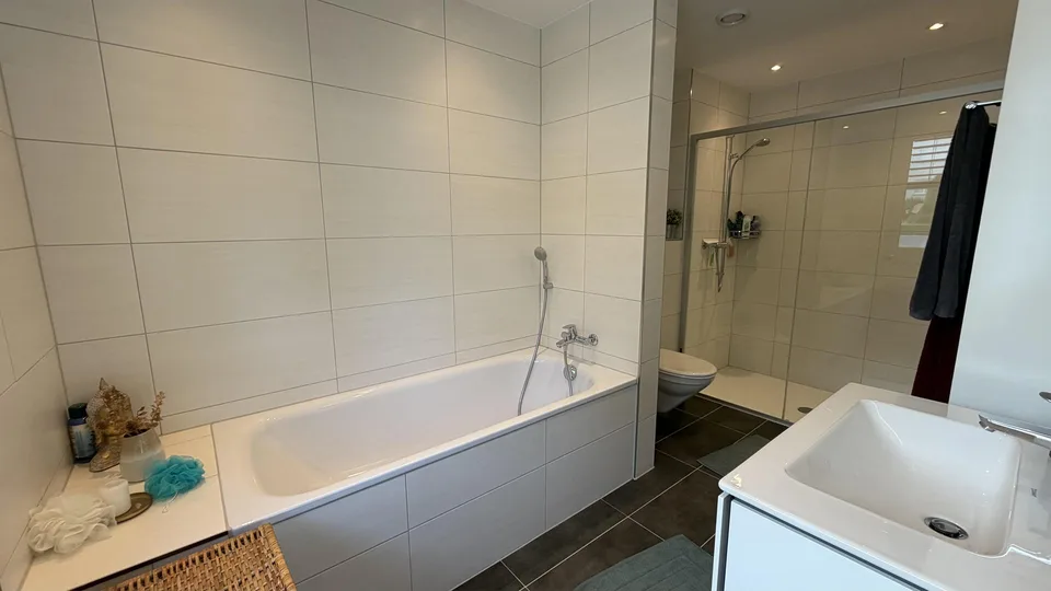 Schöne und helle 4.5 Zimmerwohnung in Kloten zu vermieten