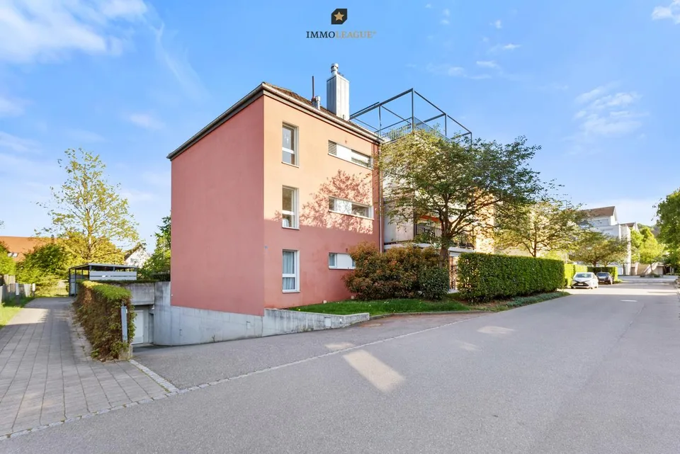Viel Platz und Komfort in zentraler Toplage. – photo 12 sur 15