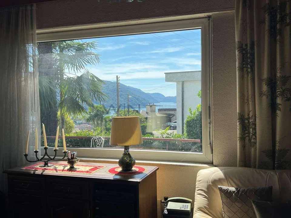 Soleil, lac et style de vie méditerranéen