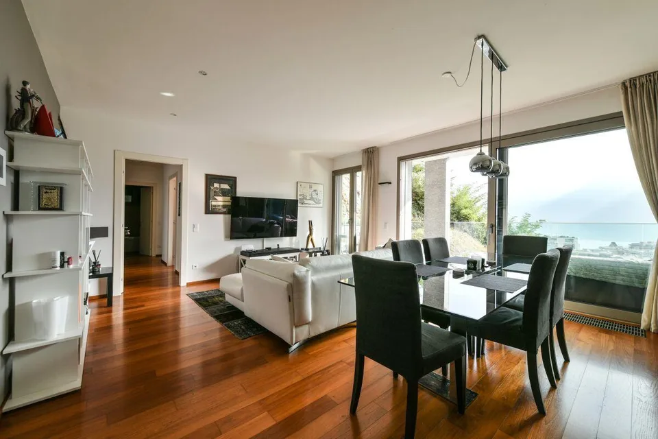Moderne und mit Seesicht 3.5 Zi-Wohnung