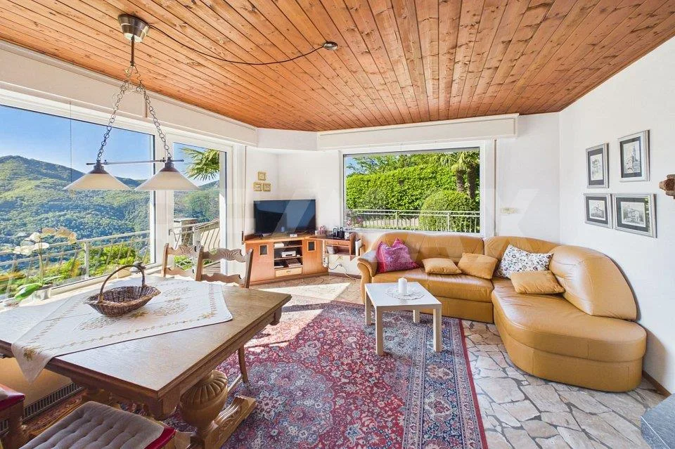 Accogliente casa unifamiliare con terrazza panoramica e giardino