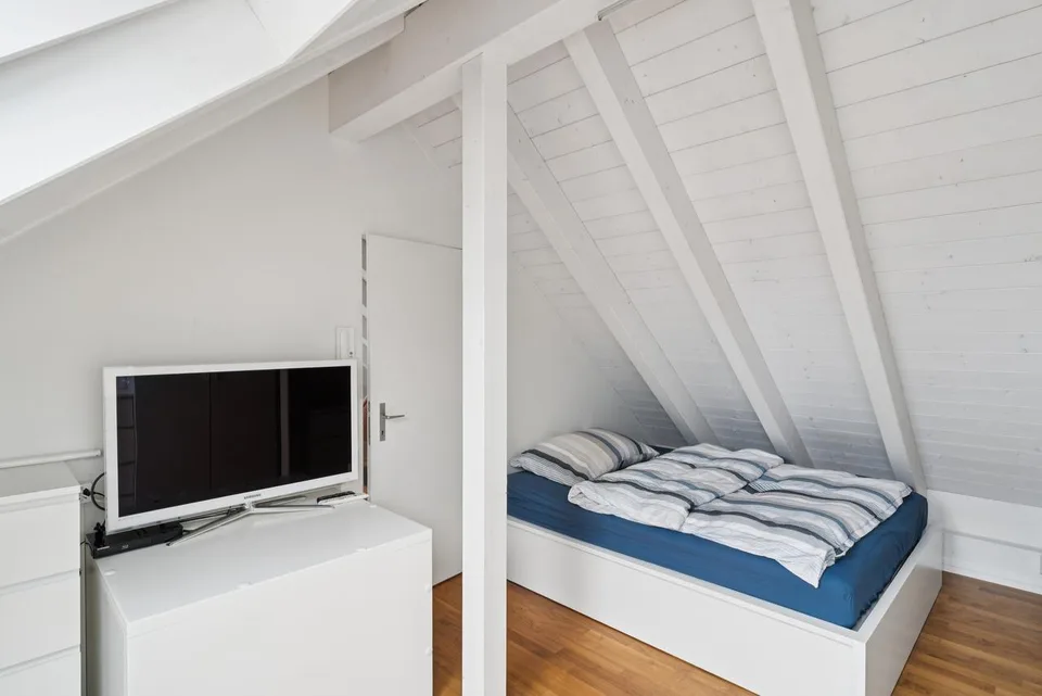 Nuovo Prezzo: Appartamento Maisonette Esclusivo con Arredamento Stiloso