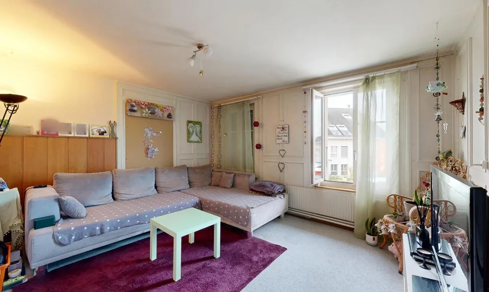 Charmantes Zweifamilienhaus mit Potenzial in Kappelen – Foto 10 von 19