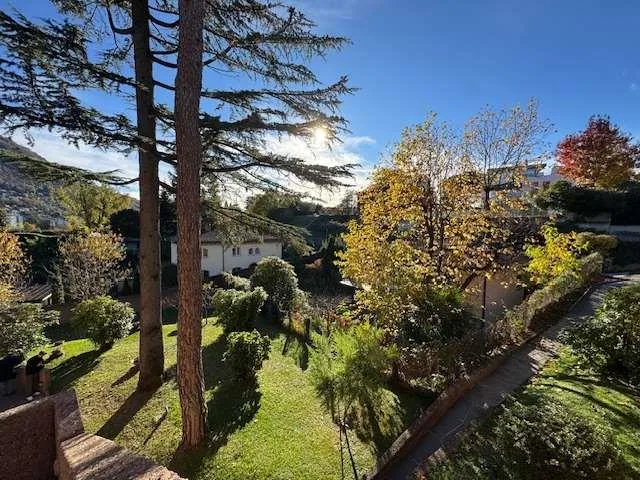 Monolocale di prestigio in vendita a Lugano con vista lago