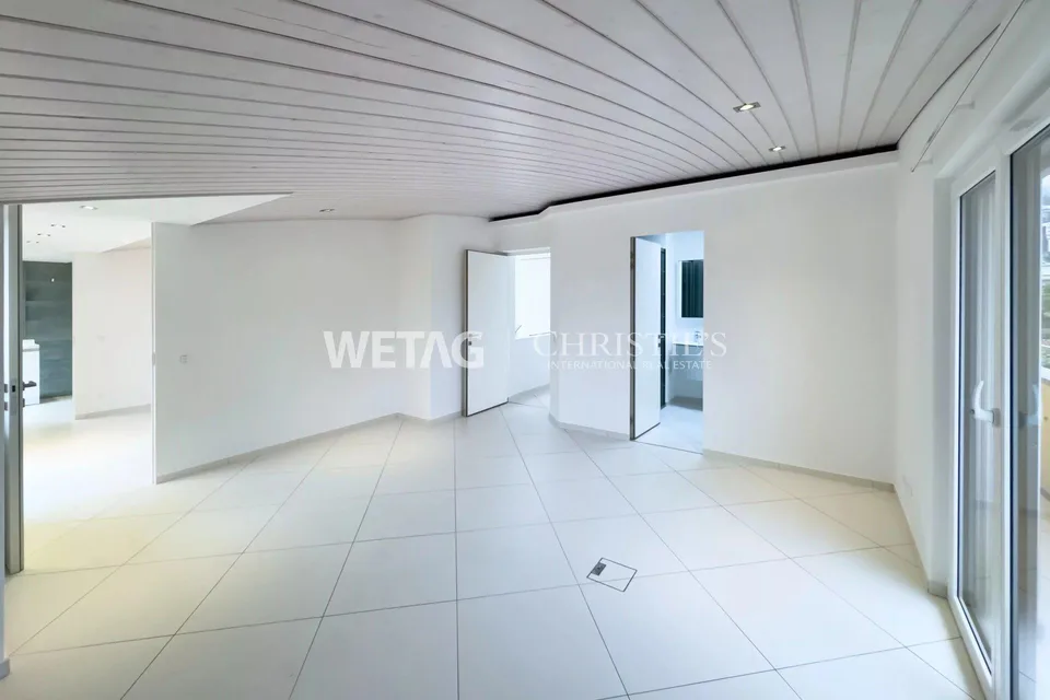 Ascona: Elegante penthouse di lusso con ampie terrazze in posizione centrale in vendita