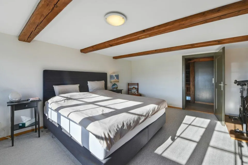 6.5 ZIMMER DOPPELEINFAMILIENHAUS MIT GROSSEM GARTEN UND EINLIEGERWOHNUNG – Foto 16 von 27