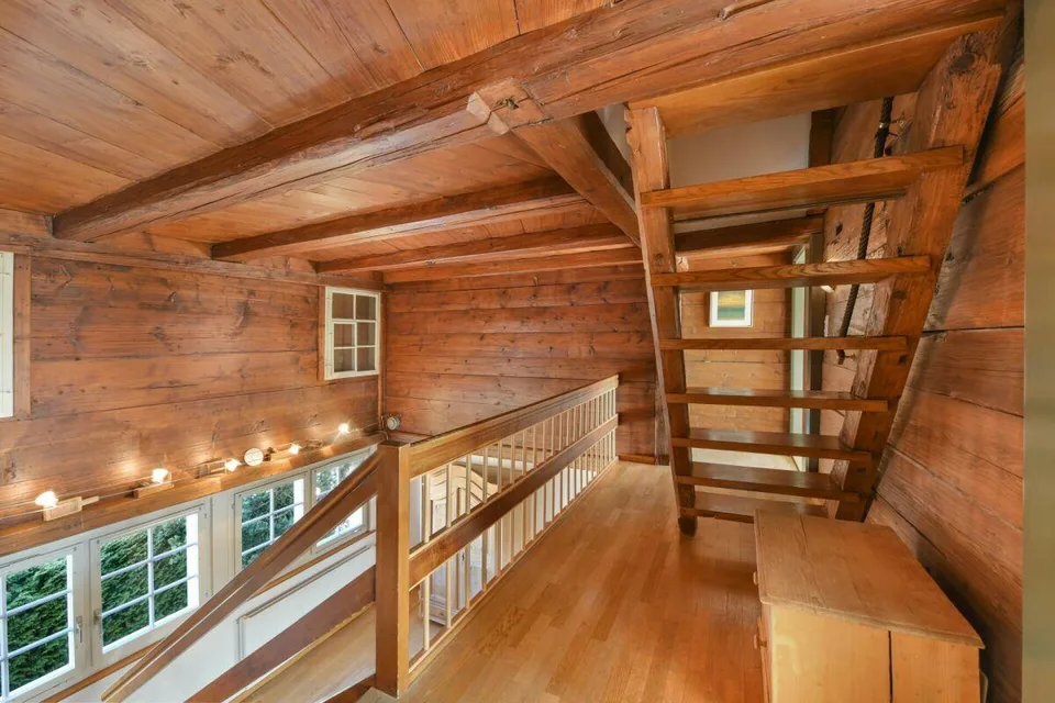 6.5 ZIMMER DOPPELEINFAMILIENHAUS MIT GROSSEM GARTEN UND EINLIEGERWOHNUNG – Foto 14 von 27