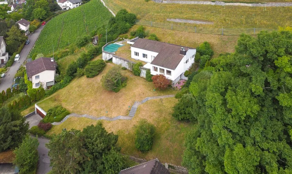 Affascinante casa familiare indipendente di 7,5 stanze a Lenzburg
