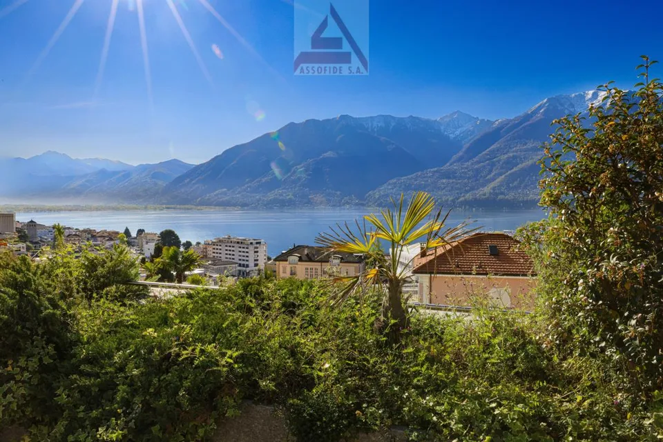 Stilvolle und elegante Wohnung mit Panoramablick auf den Lago Maggiore – Foto 8 von 10