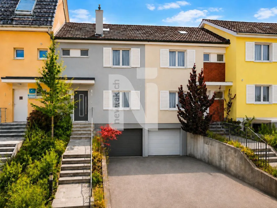 Familienfreundlich, modern und einzugsbereit - mit Garten und Blick...