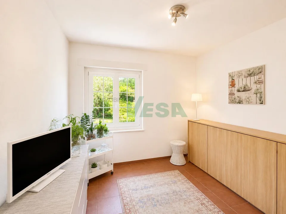 Accogliente casa unifamiliare su un unico piano con ampio giardino – foto 11 di 16