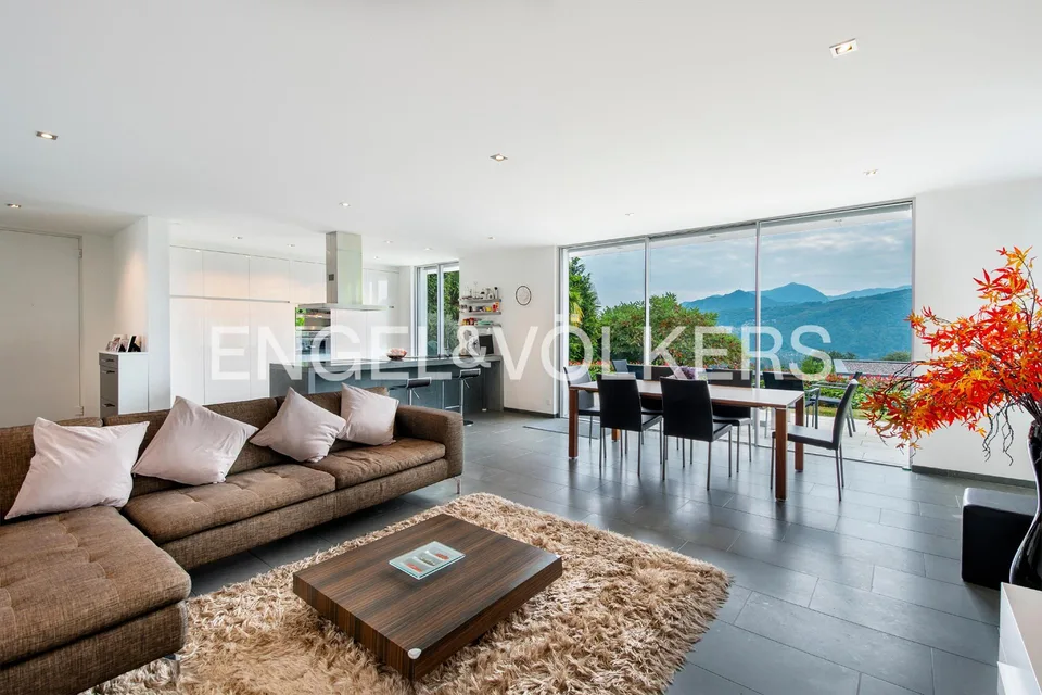 Elegante moderne Wohnung mit Panoramablick