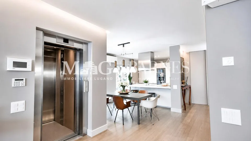 Lugano, Castagnola: Villa moderna con piscina e vista lago – Foto 9 von 19