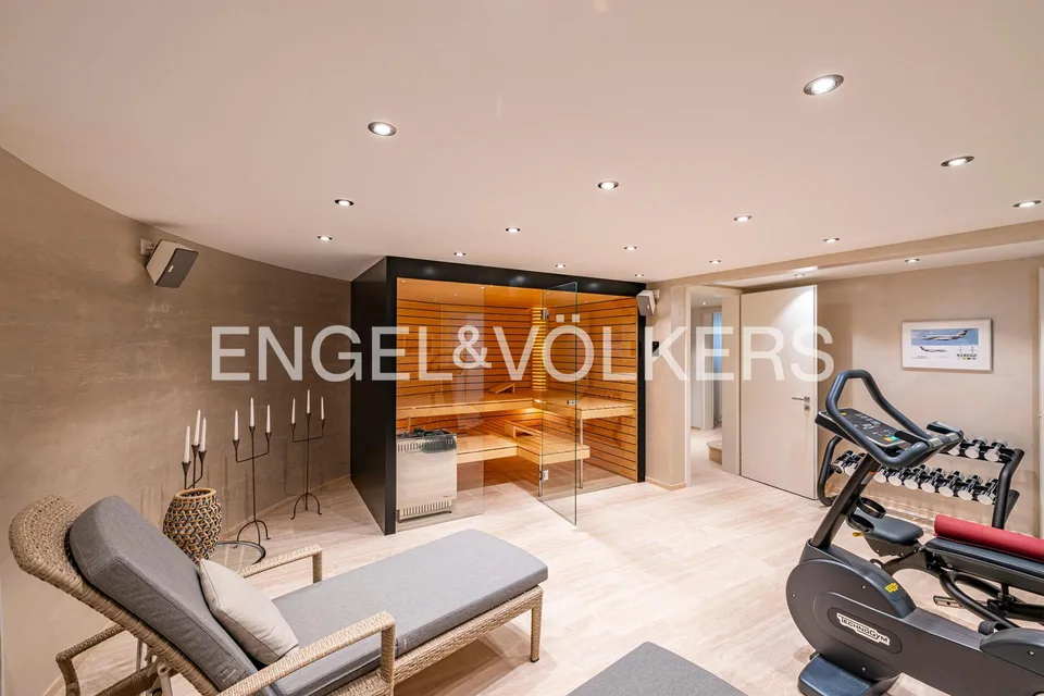 Villa exclusive, rénovée avec des matériaux de haute qualité, avec vue – photo 10 sur 13