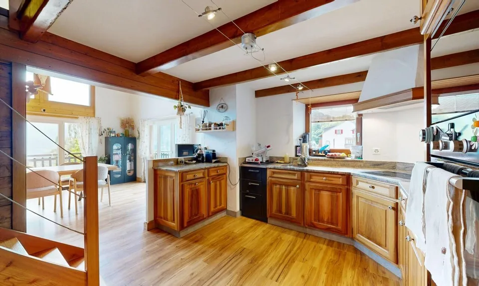 Salvan: Einzelhaus renoviert und mit Renditepotenzial – Foto 7 von 19