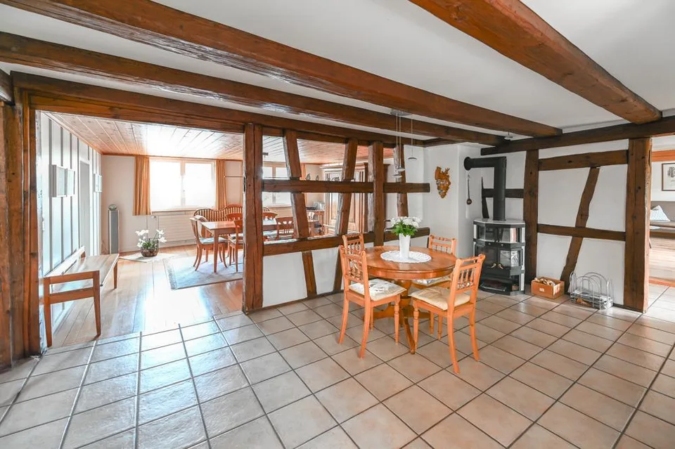 Idyllisches Zuhause mit Scheune, Einliegerwohnung und schönem Garten