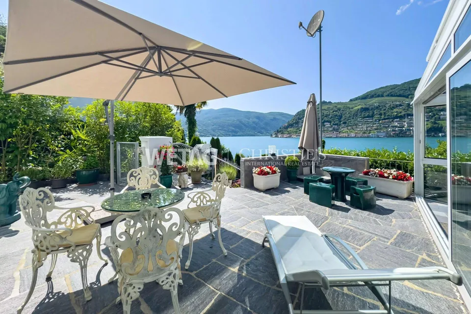 Lugano–Brusino Arsizio: Gemütliche Villa mit herrlichem Seeblick zu...