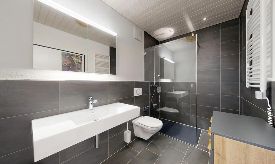 Exclusive 5.5-room attic apartment 171 m2, terrace 50 m2 and Klafs sauna – photo 8 of 19