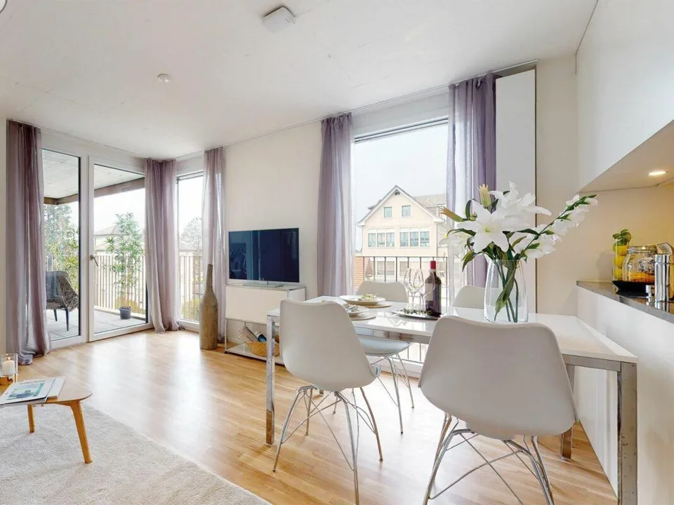 Wohnen wie in einem Haus- 4.5-Zimmer-Maisonettewohnung mit Galerie