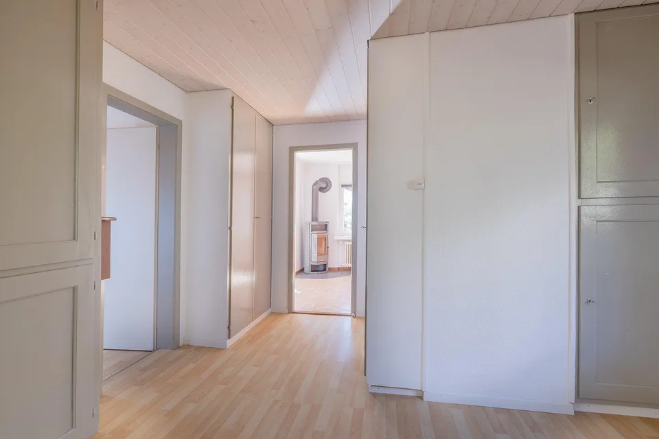Charmant appartement 3.5 pièces avec balcon & oasis de calme à Belp