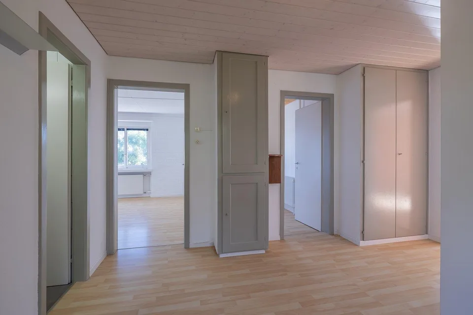 Charmant appartement 3.5 pièces avec balcon & oasis de calme à Belp