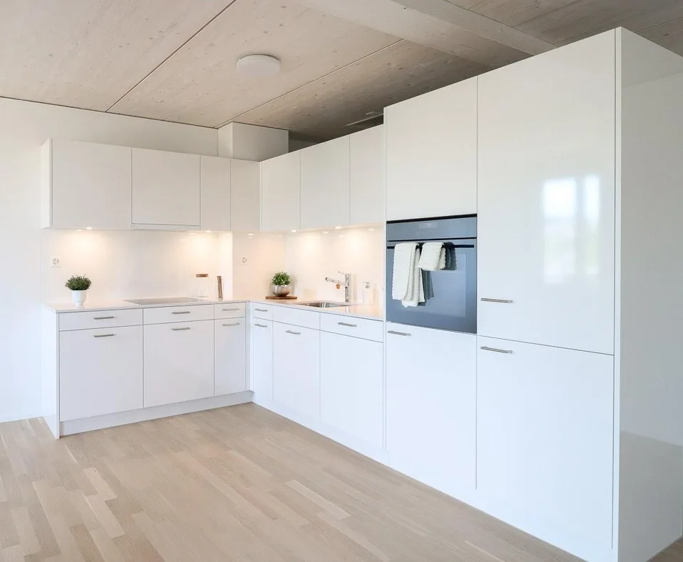 Appartamento mansardato moderno 2.5 locali con vista panoramica a Ostermundigen