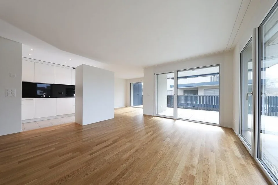 Beautiful living with a view of the green