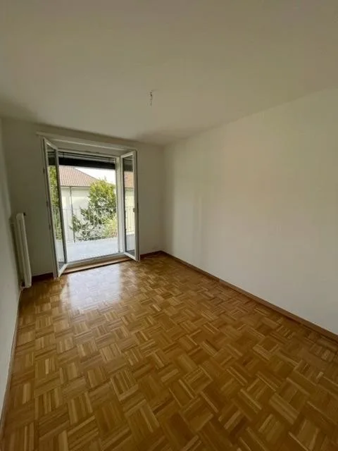 10 Minuten von dem Bahnhof