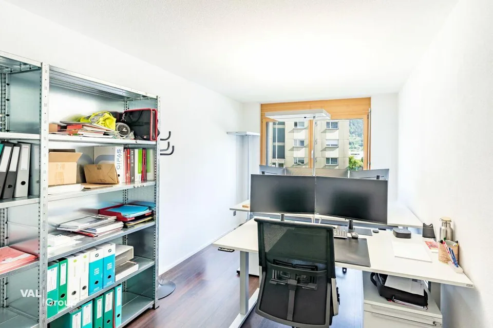 Büro, Praxis oder Wohnung - stilvolle Fläche mit vielfältigen Mögli...