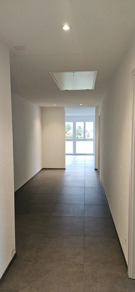Moderne 4.5 Zimmer-Wohnung 2. Stock an ruhiger Lage -Erstvermietung – Foto 19 von 33